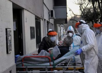 Otras 121 personas murieron y 4.890 fueron diagnosticadas con coronavirus en el país