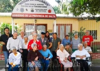 35 ABUELOS FUERON DADOS DE ALTA EN TARTAGAL.