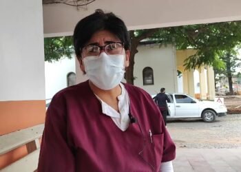 2DA DOSIS PARA DOCENTES DE TARTAGAL: dialogamos con MARÍA PEREZ, JEFA DE AGENTES SANITARIOS.