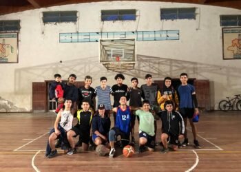 Social Vespucio Basquet vuelve a resurgir : necesitan colaboración económica.