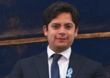 Franco Hernández Berni anuncia nuevas obras de pavimentación y gasoducto en tres barrios