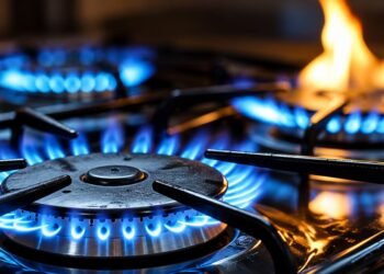 Servicios, por encima de todo: subieron 41,9% en un año y el Noroeste es de las regiones más golpeadas
