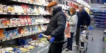 El REM del Banco Central recortó la proyección de crecimiento para 2026 y prevé más inflación y desempleo