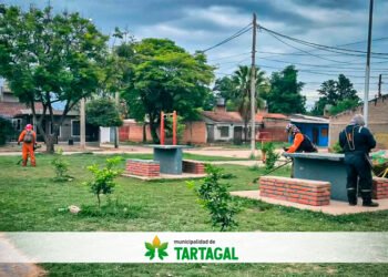 Tartagal: el municipio sigue con barrido, desmalezado y arreglos en plazas, barrios y Sachapera