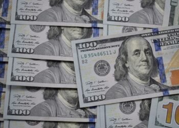Dólar oficial: el Banco Nación lo vende a $1.535 este martes 13 de octubre