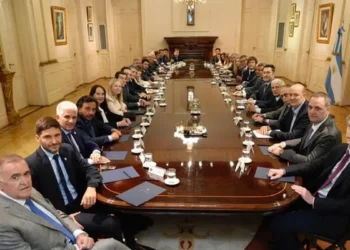 Caen 3,2% los ingresos que las provincias cobran por impuestos propios